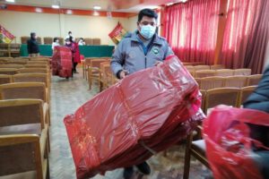 Colchones para pacientes Covid en Oruro