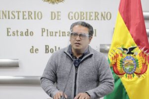 Gases lacrimógenos a Ecuador según Emilio Rodas