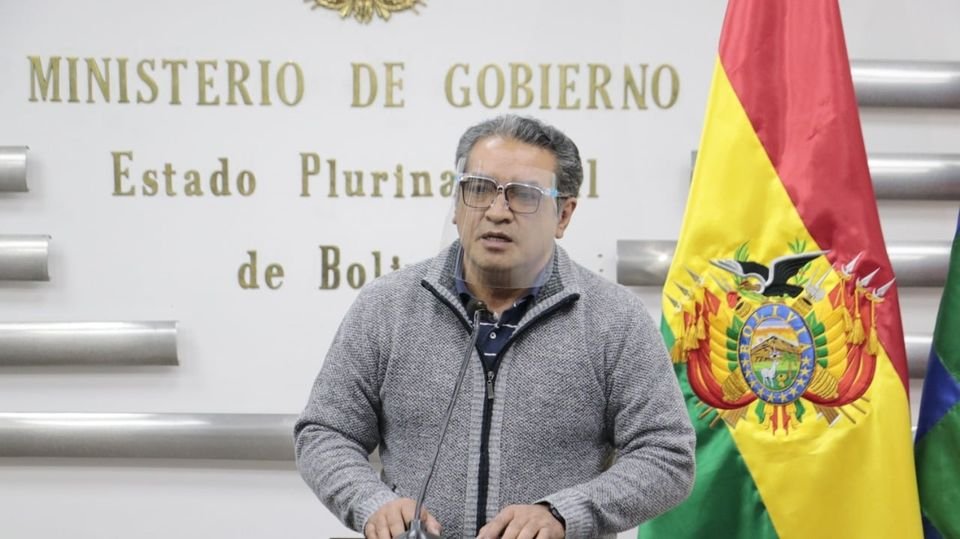 Gases lacrimógenos a Ecuador según Emilio Rodas
