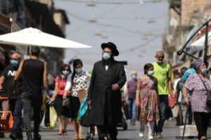 Uso de mascarillas en Israel ante el incremento de contagios por Covid-19