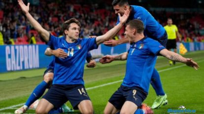 Italia y Dinamarca clasifican a cuartos de final en la Eurocopa