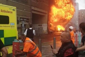 Explosión en Londres cerca de la estación de tren
