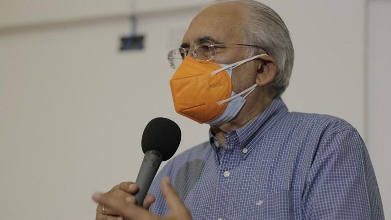 Imagen referencial del expresidente Carlos Mesa denuncia intimidación y hostigamiento