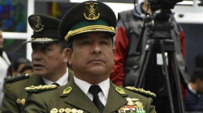 Renuncia Yuri Calderón, comandante de la Policía boliviana
