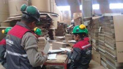 Trabajadores de Cartonbol