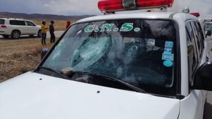 Ambulancias destrozadas en emboscada cerca de Caracollo