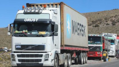 Transporte pesado en la frontera con Chile