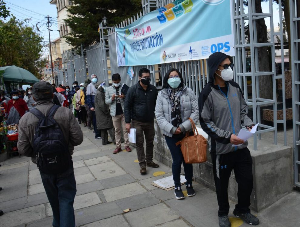 Vacunación Covid-19 en Bolivia marca récord con 73.405 personas vacunadas en un solo día