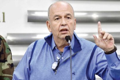 Arturo Murillo y su abogada defensora