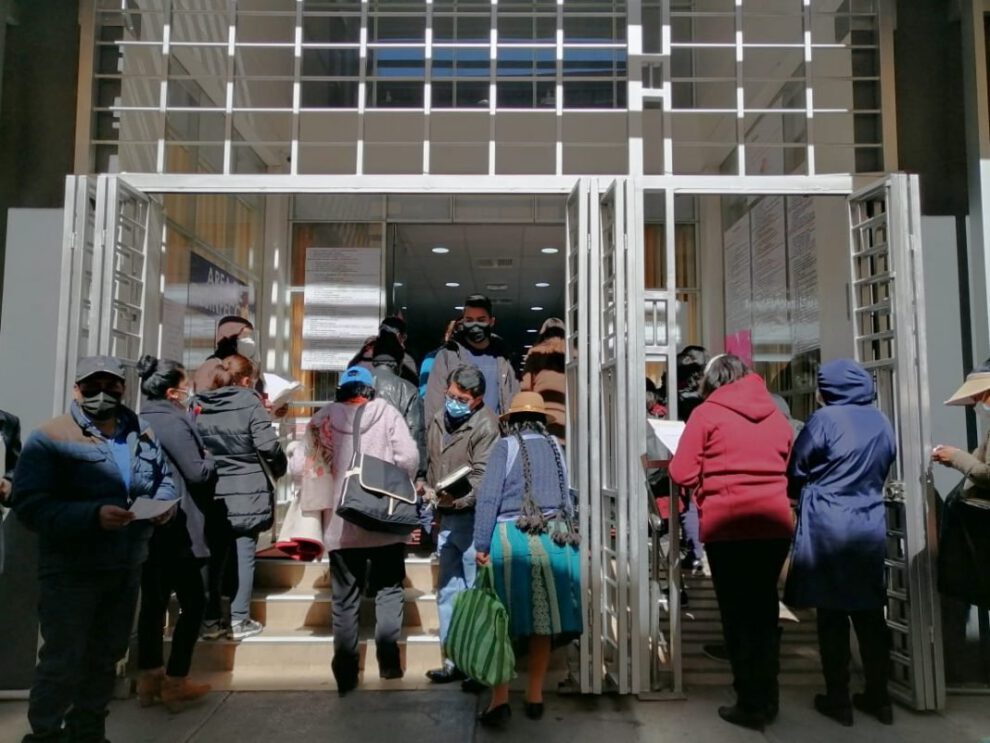 Cambio de horario en Derechos Reales