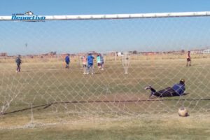 Entrenamiento del equipo San José en el complejo Húngaros del 55