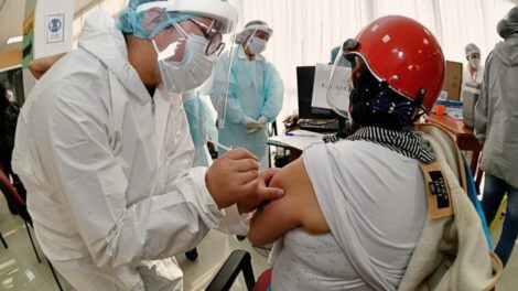 Vacunación contra el Covid-19 en Bolivia