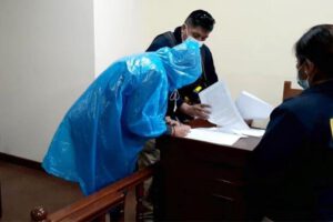 Fabián B.M. tras la audiencia por violencia intrafamiliar