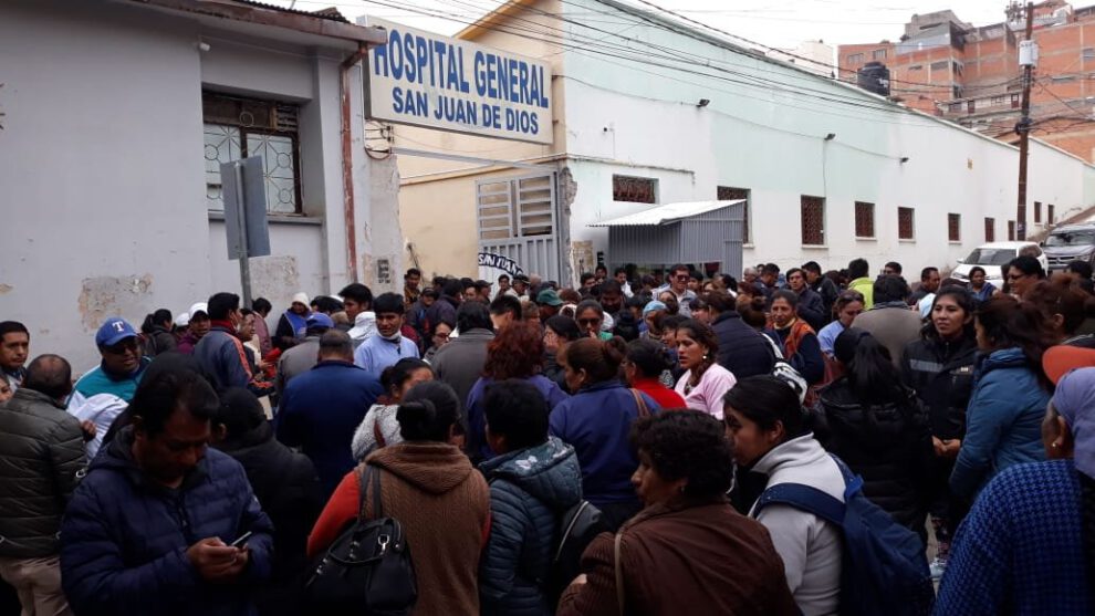 Renuncia del director del hospital en el Hospital General San Juan de Dios