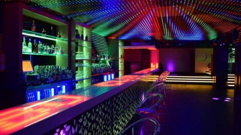 Reapertura de bares y discotecas con certificado de vacunación