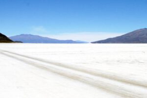 Extracción de Litio en Oruro y Potosí