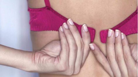 Día Sin Sujetador para crear conciencia sobre el cáncer de mama