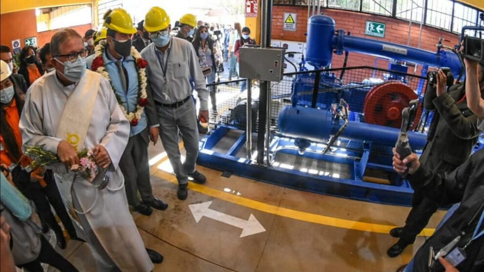 Inauguración de la planta de oxígeno en Cochabamba
