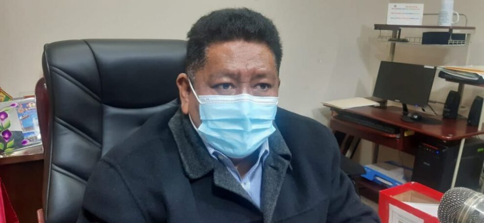 Prohibición de viajes de estudio y promoción en Oruro