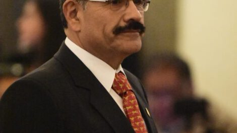 Ministro de Salud prioriza el seguro universal de salud