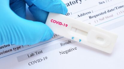 Descenso de casos positivos de Covid-19 en el país