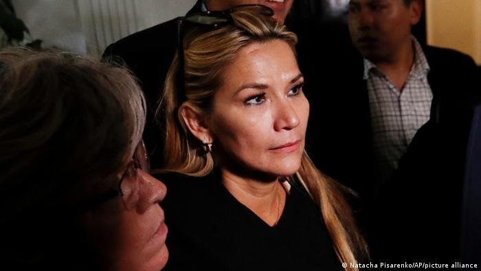 Caso supuesto golpe de Estado relacionado con Jeanine Añez