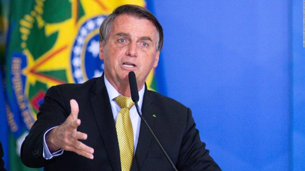 Presidente de Brasil hospitalizado por hipo que le provoca dolor abdominal