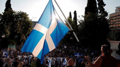 Protesta antivacunas en Grecia