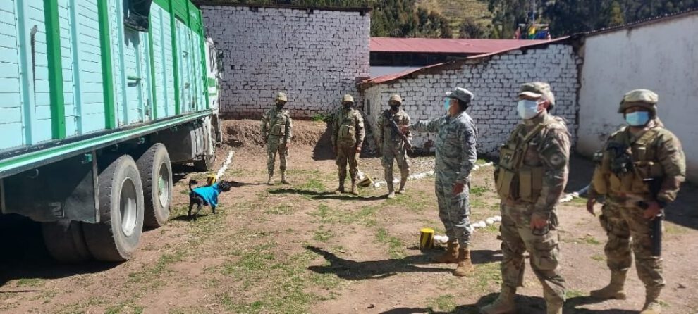 Lucha contra el contrabando en Bolivia