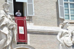 Papa Francisco insta al diálogo y solidaridad en Cuba