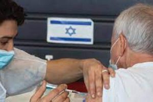 Israel cancela aplicación de tercera dosis anticovid a pacientes con cáncer
