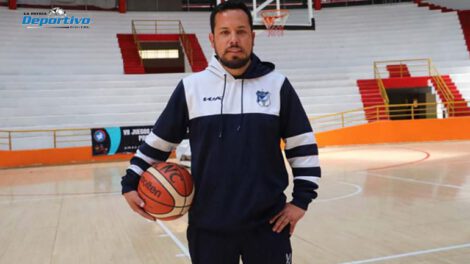 Giovanny Vargas dirigió con éxito a la selección boliviana de baloncesto