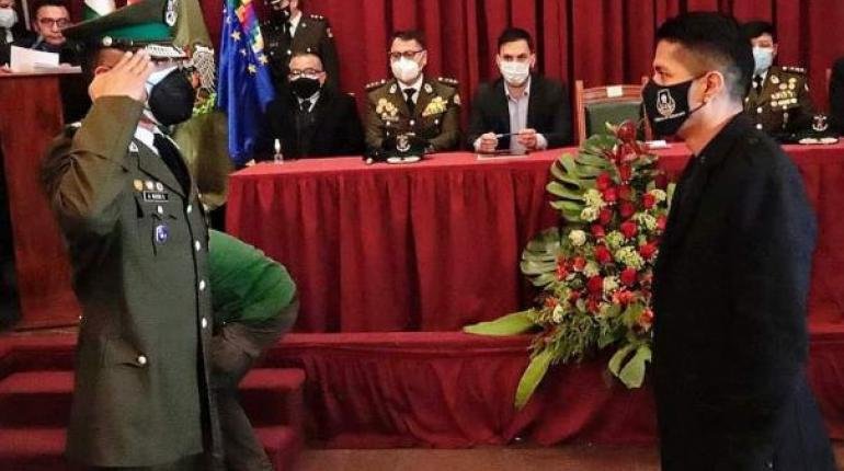 Envio de pertrechos argentinos por el presidente del Senado, Andrónico Rodríguez