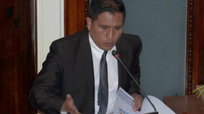 Ministro de Salud Jeyson Auza investiga donaciones Covid-19