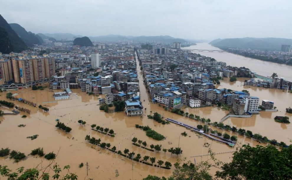 Inundaciones en China afectan a Zhengzhou