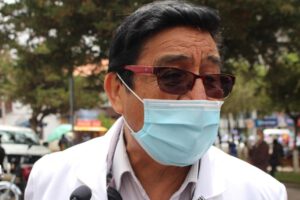 Salud llora por la partida de Víctor Araoz