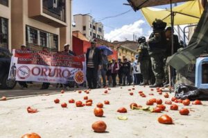 Oruro en pie de lucha por sus reivindicaciones
