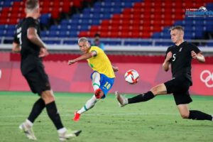 Brasil vence a Alemania en fútbol con triplete de Richarlison