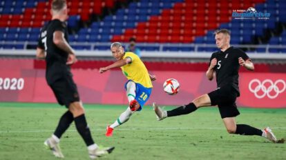 Brasil vence a Alemania en fútbol con triplete de Richarlison
