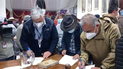Productores agrícolas levantan bloqueos tras acuerdo con el Gobierno