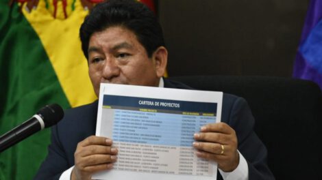 Gobierno desembolsa Bs. 1.854 millones para empresas constructoras