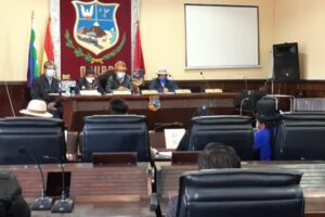 Bloqueo indefinido en Oruro