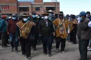 Suspensión de reunión entre gobernadores por ausencia de Jhonny Mamani