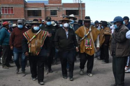 Suspensión de reunión entre gobernadores por ausencia de Jhonny Mamani
