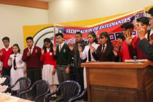 Nueva directiva de Estudiantes de Secundaria de Oruro