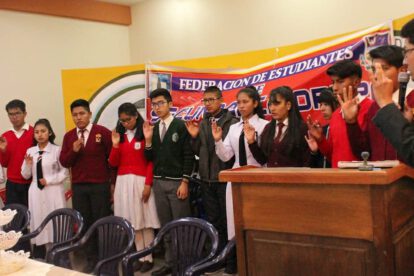 Nueva directiva de Estudiantes de Secundaria de Oruro