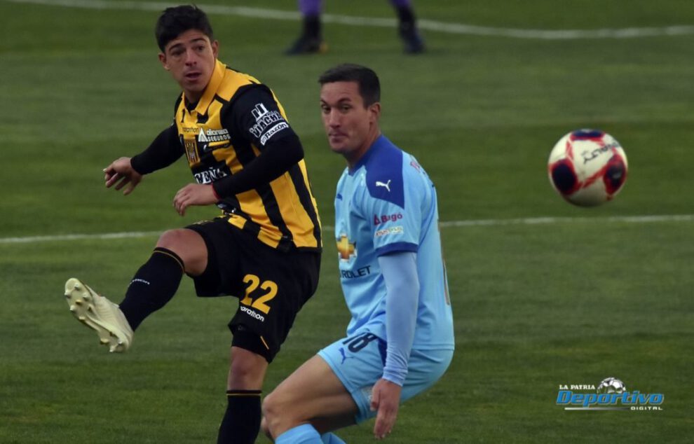 The Strongest se adueñó del clásico y se aleja en la cima de la tabla de posiciones del torneo Único