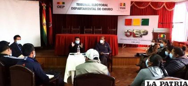 Gobierno Estudiantil Uru-Chipaya en la Nación Originaria
