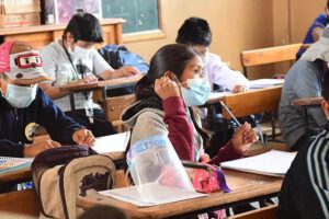 Instructivo del Ministerio de Educación sobre aprobación de estudiantes