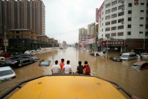 Inundaciones en Henan provocadas por intensas lluvias